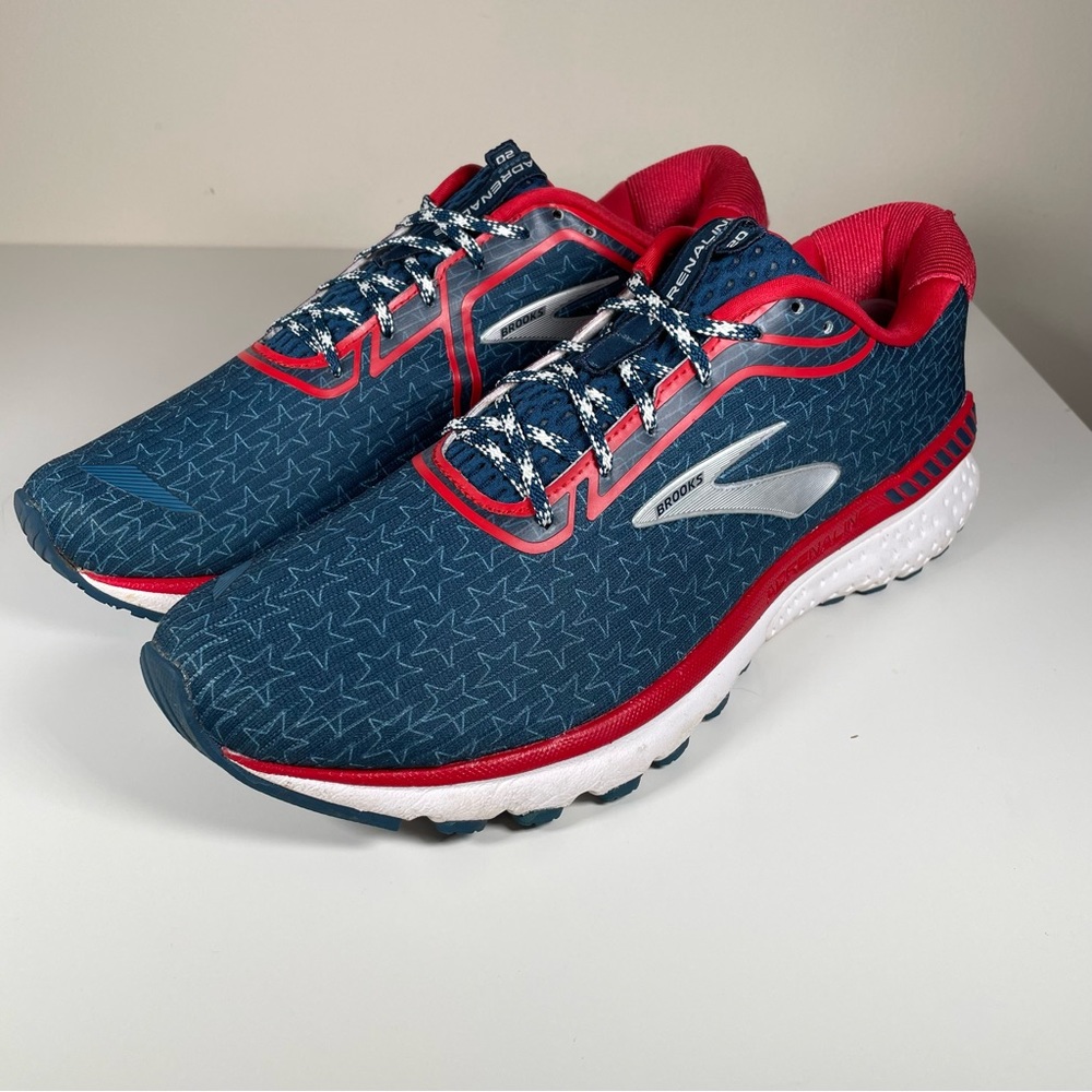 Brooks Mens Size 12 D Run USA Adrenaline GTS 20 Running Sneaker Red/Wht/Blue EUC